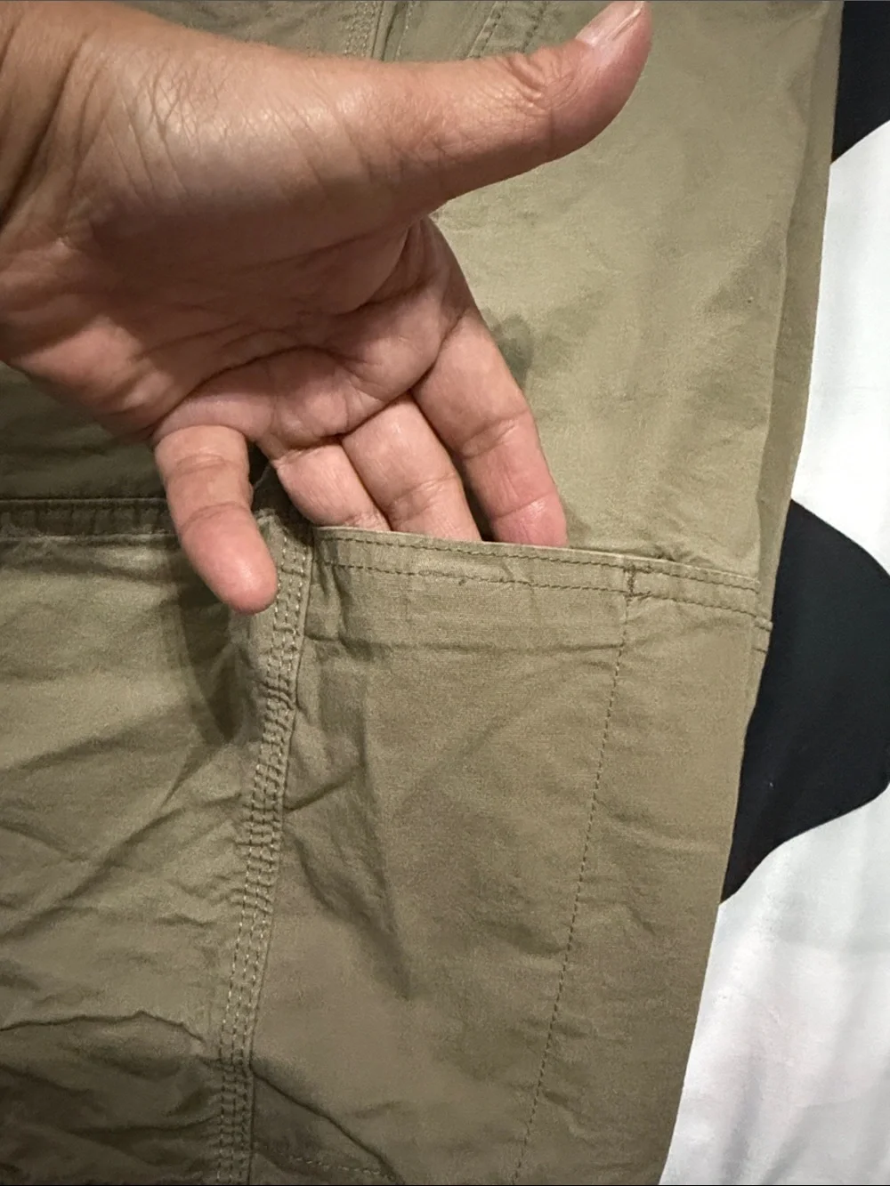 Wrangler Men's Tan Hybrid Utility Shorts